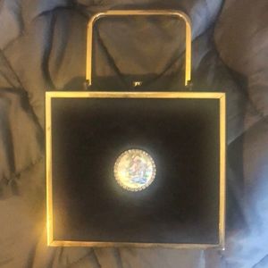 Vintage pocketbook pat by Tyrolean by NY